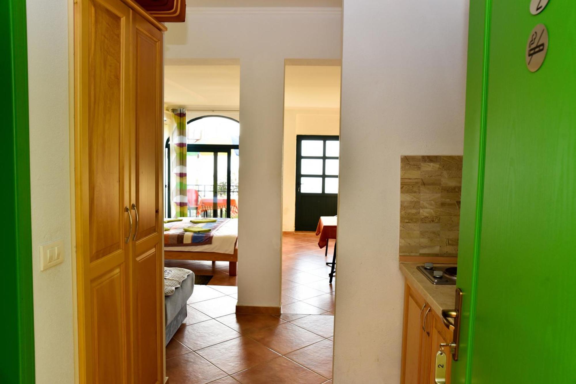 Apartments Susanna Ulcinj Kamer foto